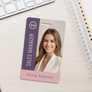 Badge Identité de l'employé avec logo de l'entreprise en