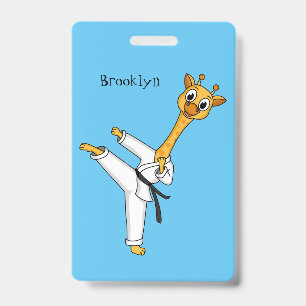 Badge Illustration de girafe de kung fu en style cartoon