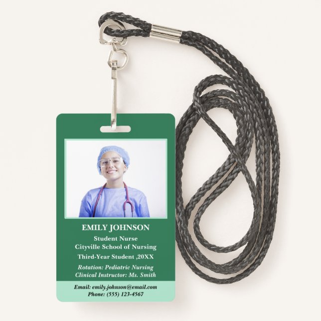 Badge Infirmière professionnelle personnalisée (Devant avec lanière)