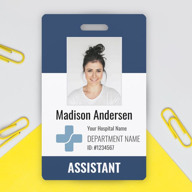 Badge Logo et ID photo des employés de l'hôpital (Créateur téléchargé)