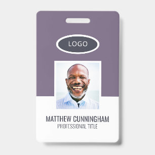 Badge Logo moderne en blocs de couleur avec code-barres