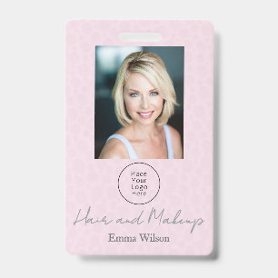 Badge Maquilleuse rose, Studio de coiffure, maquillage e
