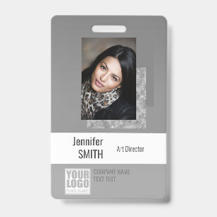 Badge Modèle de photo d'identité avec code-barres et log