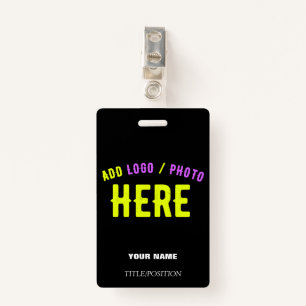 BADGE MODERNE ET MODERNE PERSONNALISABLE NOIR VÉRIFIÉ