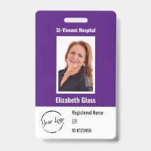 Badge personnalisé avec photo, code-barres et logo