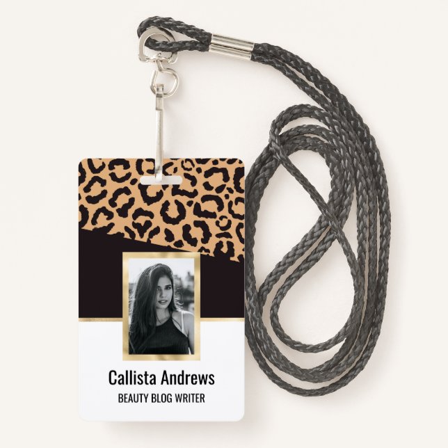 Badge Poster de animal Leopard d'or noir moderne (Devant avec lanière)