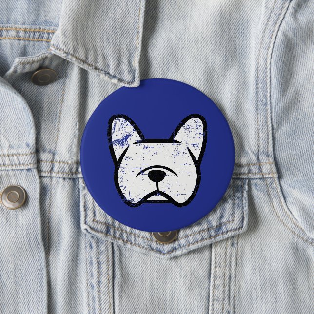 Badge Rond 10 Cm Chien-taureau français blanc et déprimé (En situation)
