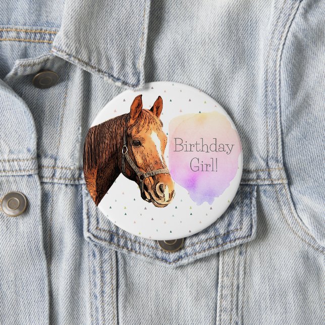 Badge Rond 10 Cm Joyeux Anniversaire Cheval Retour équitation Joli  (En situation)