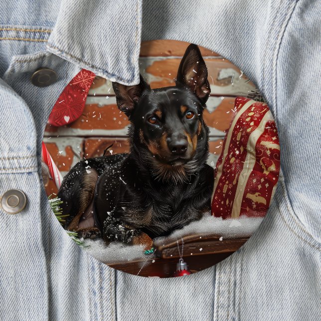 Badge Rond 15,2 Cm Chien Kelpie Australien Noël Festif (En situation)