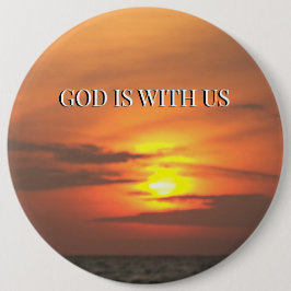 Badge Rond 15,2 Cm Held in His Peace