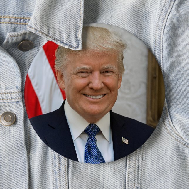 Badge Rond 15,2 Cm Le Président Donald Trump (En situation)