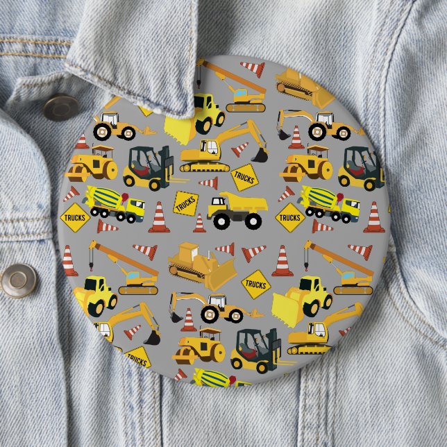 Badge Rond 15,2 Cm Motif de camions de construction (En situation)