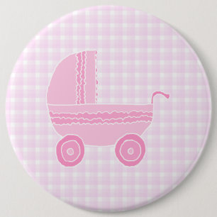 Badge Rond 15,2 Cm Poussette de bébé. Rose-clair sur le guingan rose