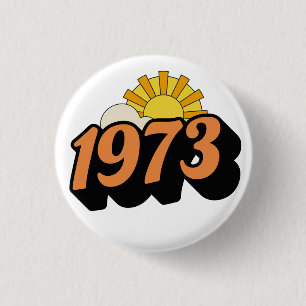 BADGE ROND 2,50 CM 1973