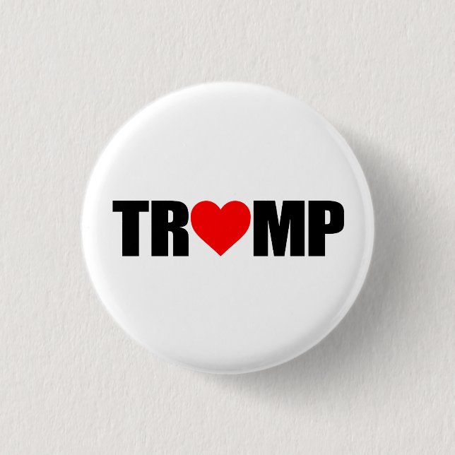 BADGE ROND 2,50 CM ""ATOUT" ÉCRIT AVEC LE COEUR " (Devant)