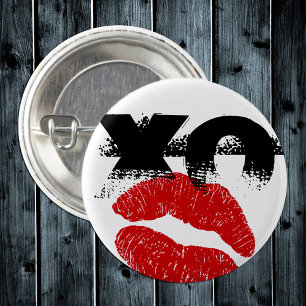 Badge Rond 2,50 Cm Bouton rétro XO XO embrasse-moi / Poule, fête de s