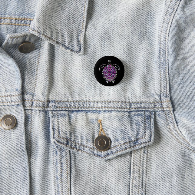 Badge Rond 2,50 Cm Coquille de tortue de mer violette (En situation)