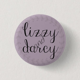 Badge Rond 2,50 Cm Goupille de Lizzy et de Darcy pour des fans de
