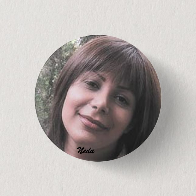 BADGE ROND 2,50 CM NEDA SOLTANI, NEDA (Devant)
