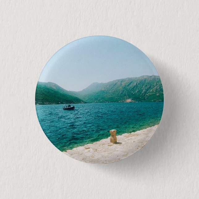 Badge Rond 2,50 Cm Perse - Monténégro (Devant)