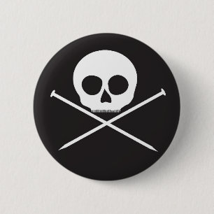 Badge Rond 5 Cm Aiguilles de crâne et de croix de YarnCore