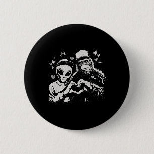 Badge Rond 5 Cm Alien drôle et Saint-Valentin Bigfoot Créature lég