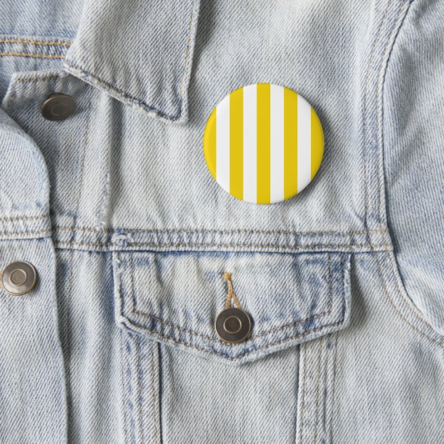 Badge Rond 5 Cm Bandes Jaunes, Blancs, Motif rayé (En situation)
