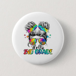Badge Rond 5 Cm Bonjour fille de 2e année avec chignon de cheveux