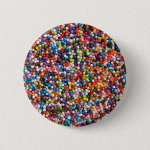 Badge Rond 5 Cm Bouton Arc-en-ciel parsemé de sucre d'amour