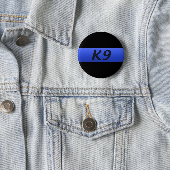 Badge Rond 5 Cm Bouton Médaillon Ligne Bleue Mince (En situation)