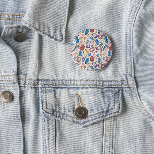 Badge Rond 5 Cm Bouton Witchy Wonders (En situation)