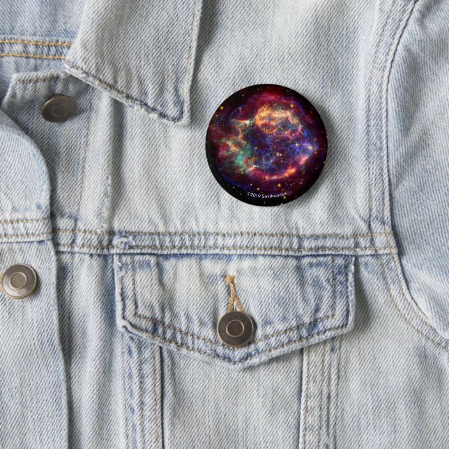 Badge Rond 5 Cm Cassiopeia A dans beaucoup de couleurs (En situation)