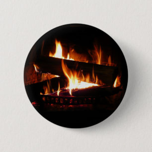 Badge Rond 5 Cm Cheminée Chaleureuse Photographie de scène hiverna
