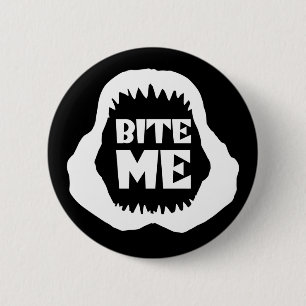 Badge Rond 5 Cm Citation Bite me - Requin Jaws