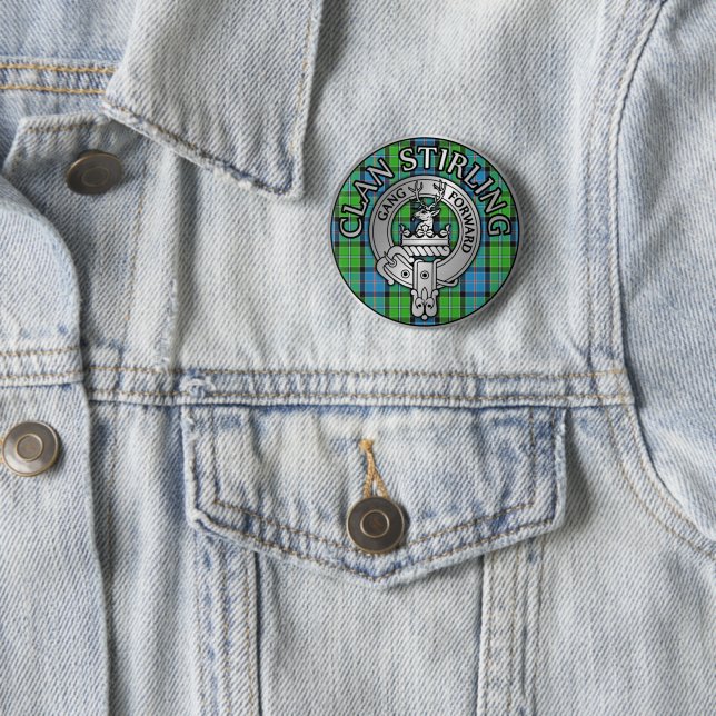 Badge Rond 5 Cm Clan Stirling Crest & Tartan Knot (En situation)