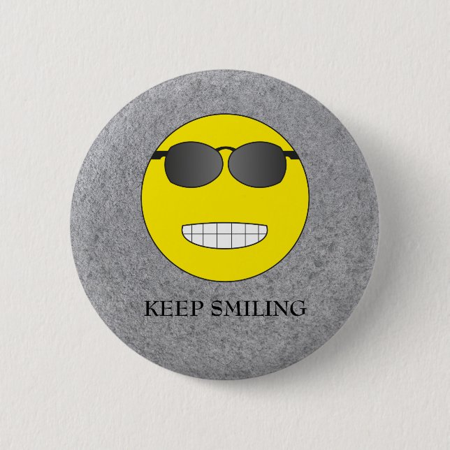 Badge Rond 5 Cm Continuez à sourire (Devant)