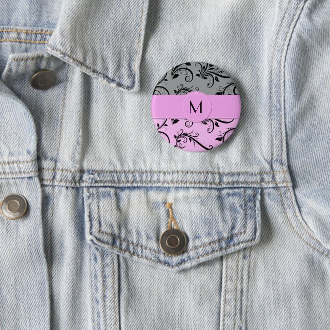 Badge Rond 5 Cm Damas gris, Damas rose, Monogramme (En situation)