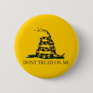 Badge Rond 5 Cm Drapeau noir et jaune, ne me touchez pas !