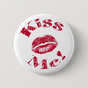 Badge Rond 5 Cm Embrasse-moi ! Lèvres rouges