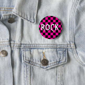 BADGE ROND 5 CM ÉPINGLE DE ROCK DAMIER ROSE CHAUD