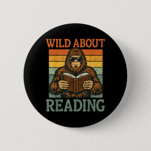 Badge Rond 5 Cm Fou de lecture Livre de Bigfoot drôle amateur