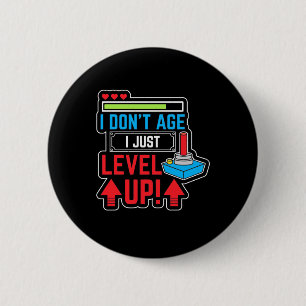 Badge Rond 5 Cm Gamer juste niveau vers le haut