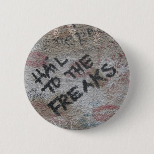 Badge Rond 5 Cm "Grêle bouton à phénomènes"