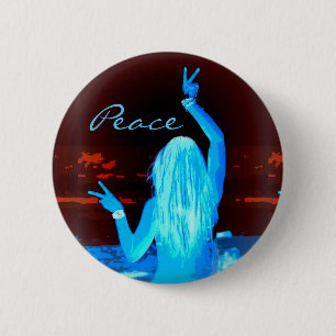 Badge Rond 5 Cm hippie fille clignotant signe de paix bleu