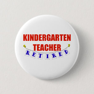 BADGE ROND 5 CM INSTITUTRICE GARDIENNE RETRAITÉE