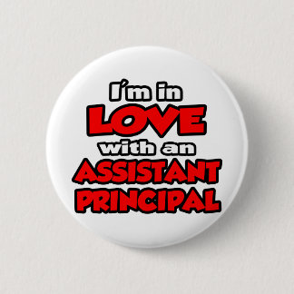 Badge Rond 5 Cm Je suis amoureuse d'une directrice adjointe