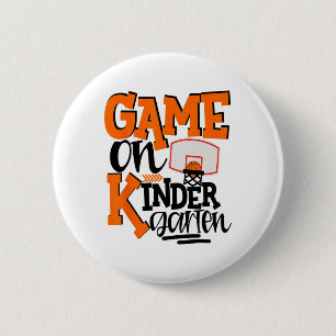 Badge Rond 5 Cm Jeu De Jardin D'Enfants Fun Sketll École