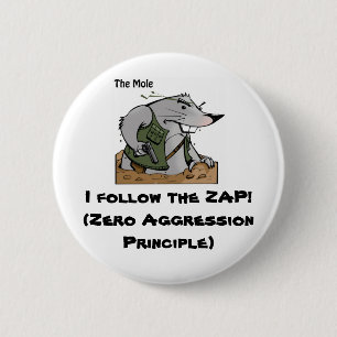 Badge Rond 5 Cm La taupe VLAN autour du Pin