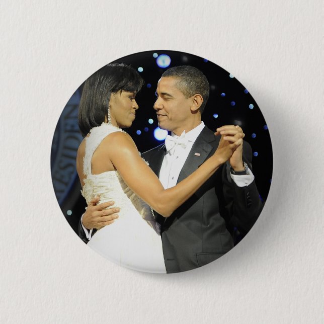 Badge Rond 5 Cm L'amour est dans le ciel, le premier couple (Devant)