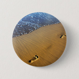 Badge Rond 5 Cm Les pieds dans la plage